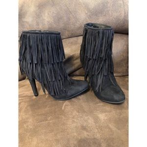 SOLD Fringe boots